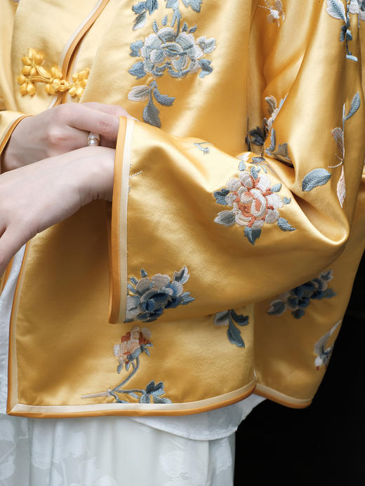 盛唐牡丹 |手推绣一粒扣外套 商品图3