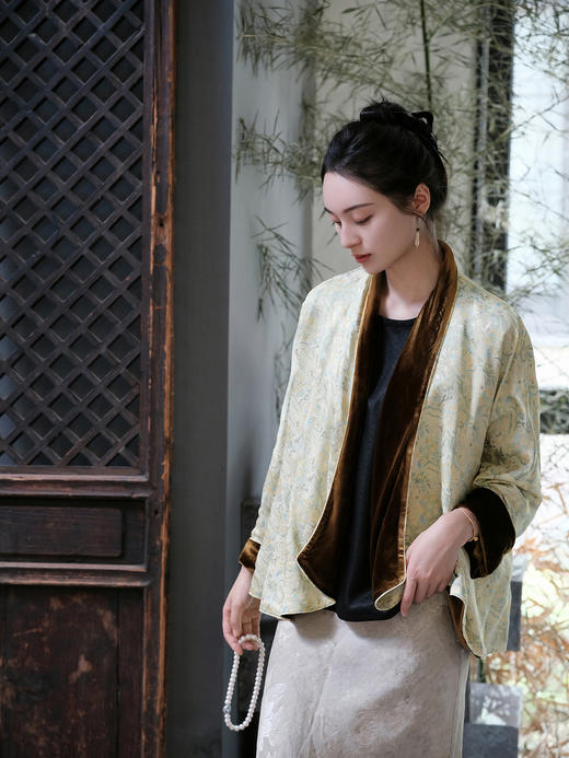 盛唐牡丹| 金棕色丝绒开衫外套 商品图1