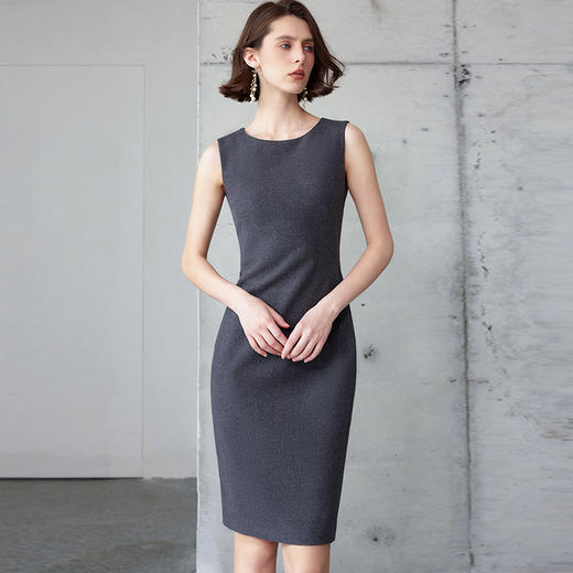 IWY/厚款气质修身无袖连衣裙女秋冬知性灰色毛呢中长款包臀裙Q1225 商品图0