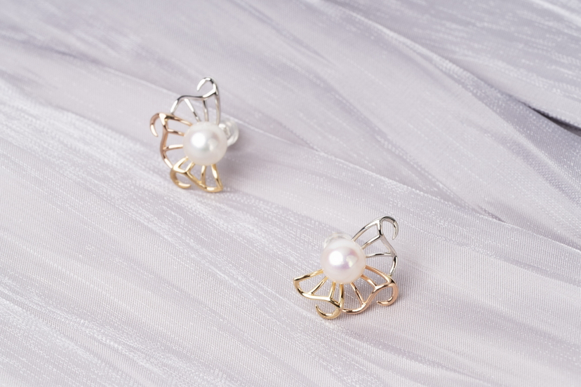 「扇」Akoya珍珠14k金耳钉