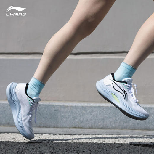 李宁越影4丨跑步鞋女网面透气秋季轻质缓震运动鞋ARHU022 商品图10