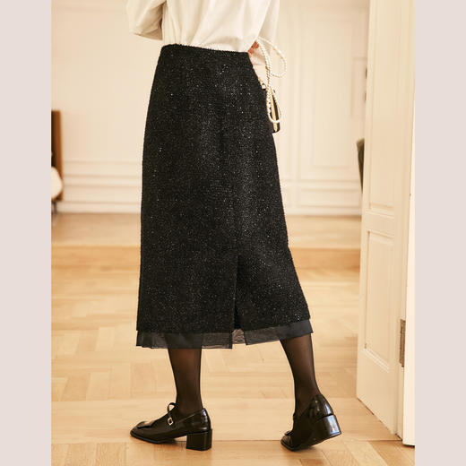 OLrain欧芮儿法式黑色半身裙女冬季2024年新款气质珠片开叉直筒裙 商品图3