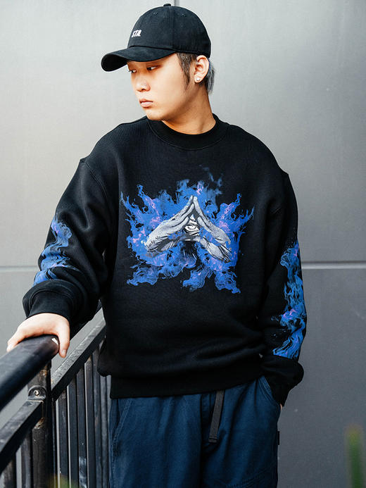 BK2024秋季红蓝火焰套头圆领长袖卫衣 商品图3