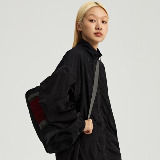 oneup网眼运动斜挎包 商品图4