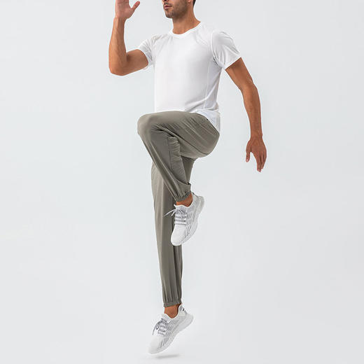 跃牌【欲动春风】男装系列 锦纶运动长裤男宽松休闲跑步束脚长裤31340 商品图3