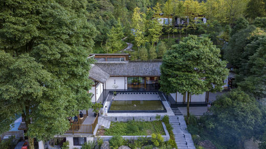 【双十二特惠·3折住】499元住原1280元独栋270°观景私汤木屋/亲子房/山景房/树屋，一户一私汤泡池，青城山275号院，带庭院温泉泡池，独占整个山头，情侣/家庭出游qy 商品图0