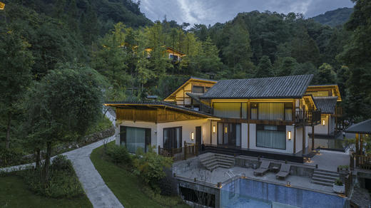 【双十二特惠·3折住】499元住原1280元独栋270°观景私汤木屋/亲子房/山景房/树屋，一户一私汤泡池，青城山275号院，带庭院温泉泡池，独占整个山头，情侣/家庭出游qy 商品图4