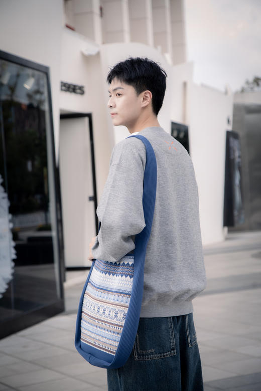 S43589523民族风提花手袋 商品图2