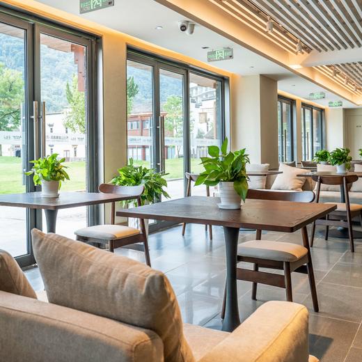 【薪火映仙寰】安徽齐云山月华度假酒店￥599起/双人1晚/2晚徽州人文度假，周末不加价！2024年开业度假区官方酒店，坐落在齐云小镇的核心位置！ 商品图3