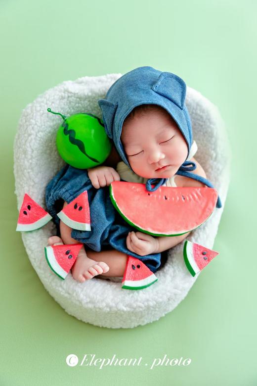 【0元免费拍】重庆【象北鼻】0-35天新生儿/满月宝宝照上门拍，5张精修+3套造型+赠7寸摆台！ 商品图8