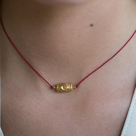 北京仓｜Dorothee sausset-Choker Rakhi Mon coeur fil rouge-红绳 22k镀金 石榴石 转运珠 项链［法国设计师］