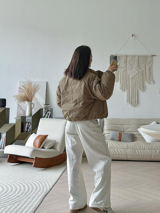 极简风90白鹅绒宽松版短款羽绒服 商品图3