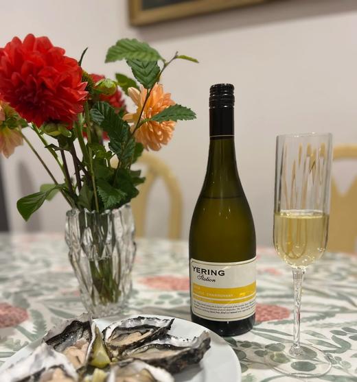 【性价比之王】玉麟庄园村庄霞多丽干白葡萄酒 2023 Yering Station Village Chardonnay 商品图1