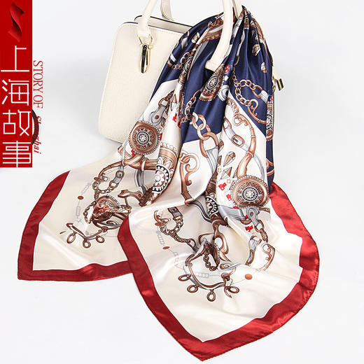 【上海故事，新款仿丝大方巾】2025春秋新款丝滑质感大方巾，手感柔软飘逸透气亲肤丝滑，薄空姐领巾仿丝丝巾妈妈礼物QQ新年礼盒年货礼盒 商品图6