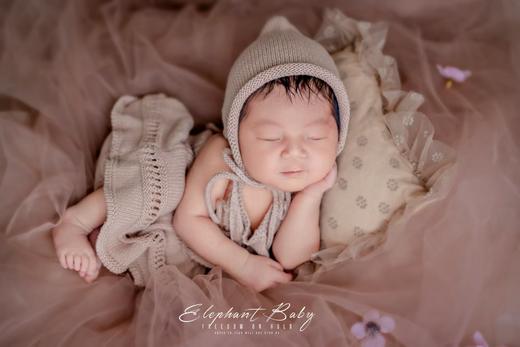 【0元免费拍】重庆【象北鼻】0-35天新生儿/满月宝宝照上门拍，5张精修+3套造型+赠7寸摆台！ 商品图4