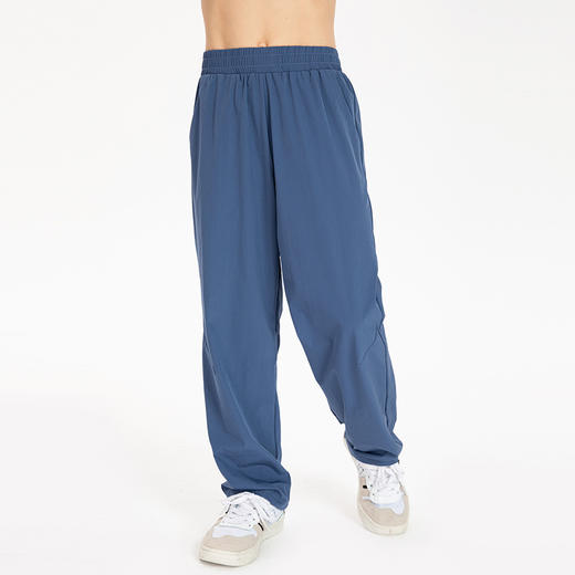 跃牌【欲动春风】男装系列 秋季儿童宽松运动长裤休闲长裤男童23305 商品图3