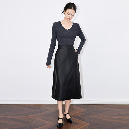 【高货wl】全新升级【铂金会员201/天猫269/差价68】(05914) 洛诗琳复古高级感法式珍珠边设计感长袖百搭针织打底上衣 商品图1