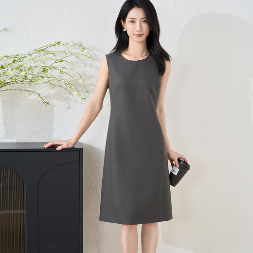 【气质显瘦通勤裙】2026春季知性优雅无袖连衣裙内搭裙子 商品图3