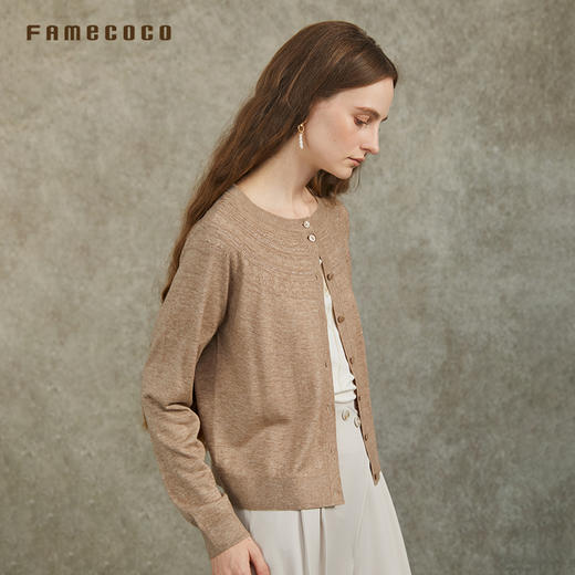Famecoco范可儿圆领针织开衫设计感镂空雕花羊毛外套FAC6DE005 商品图1