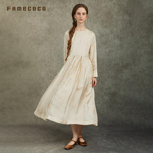 Famecoco范可儿新中式暗纹提花宽松圆领长袖连衣裙FAC6FA002 商品图0