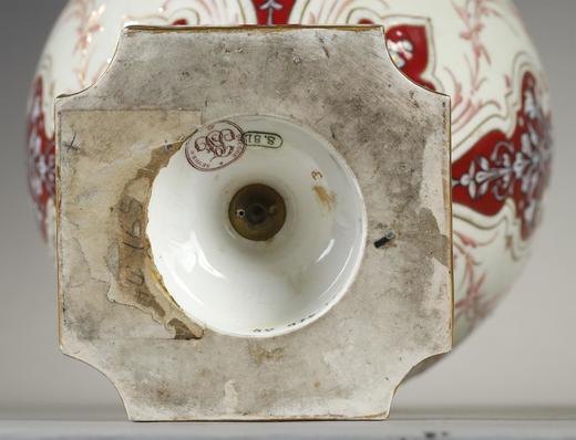 独角鹿西洋古董 法国御窑塞弗尔出品手绘描金装饰花卉主题瓷瓶 商品图3