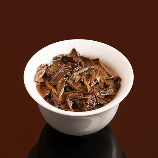 福建政和白茶紧压寿眉 商品图4