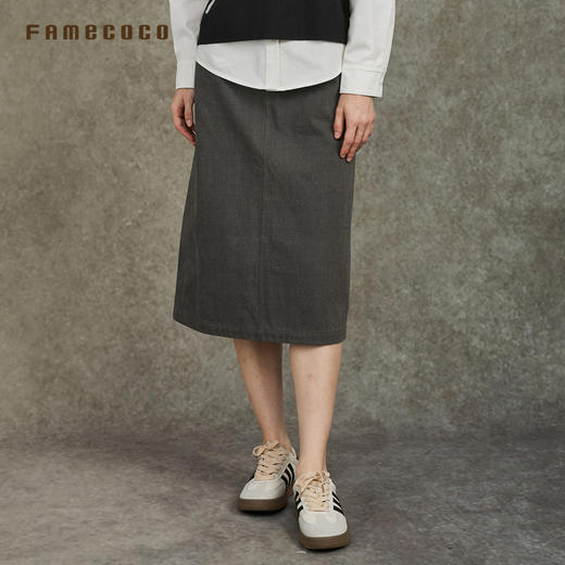 Famecoco范可儿肌理感粗斜半身裙简约高级感高腰直筒FAC6HA025 商品图3