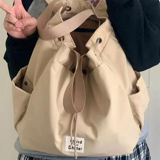 「ins简约风！大容量」休闲双肩包高级感抽绳通勤包包女纯色手提背箱包 商品图2