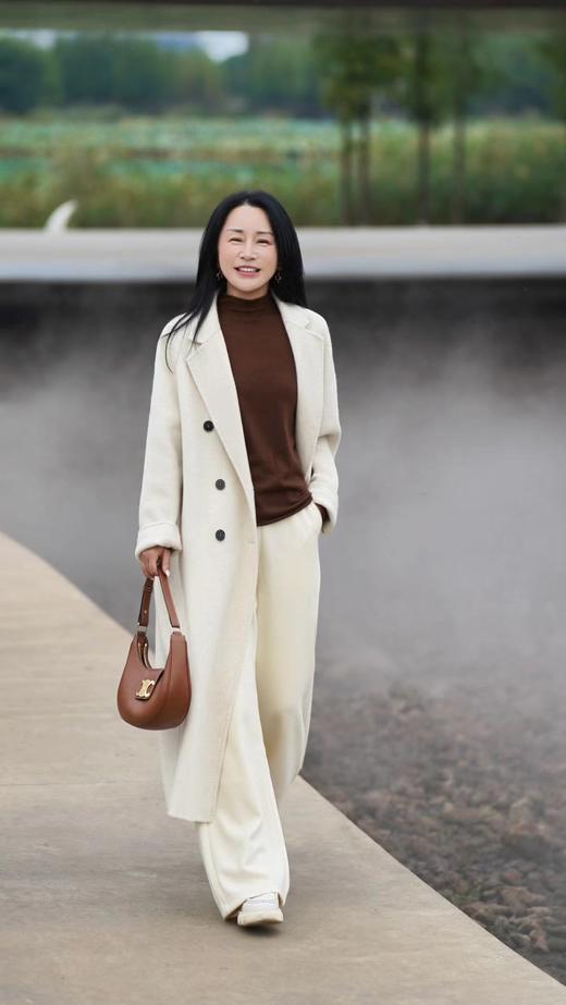 米白色 臣禾【十牦牛绒双面呢大衣】 10%牦牛绒90%绵羊毛 JZ244080180  商品图4