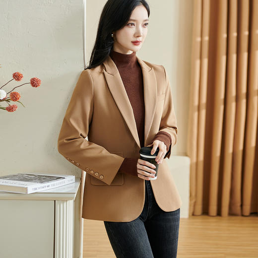 【通勤西装】米思阳2025秋冬季时尚气质职业修身显瘦立体剪裁精致西服外套2486 商品图3