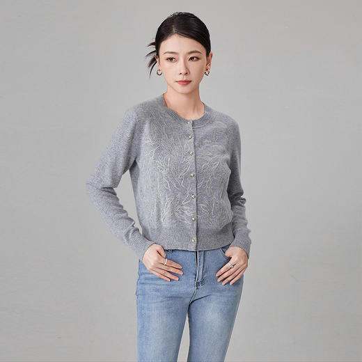 【hrf】全新升级【铂金会员551/天猫739/差价188】(11822) 洛诗琳秋冬新款重工花卉链条刺绣百搭羊绒混纺针织开衫 商品图1