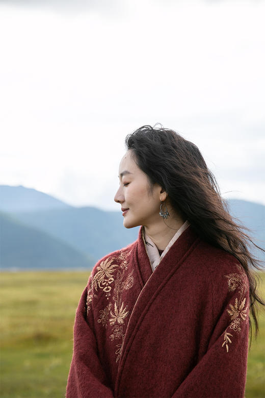 牧衣游原创 刺绣游牧感毛呢长外套------ 静水 商品图5