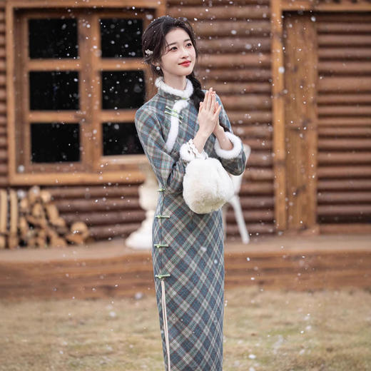 格纹云岚绒复合超柔，加毛加厚素雅修身旗袍SJT713 商品图0