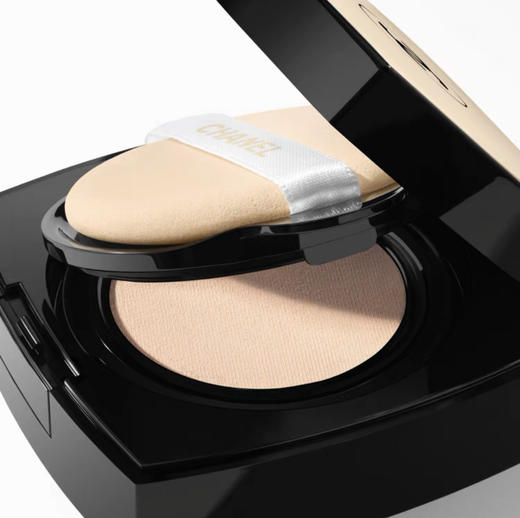 CHANEL  香奈儿米色时尚气垫水粉底，持妆修饰 遮瑕#B10 #B20 商品图1