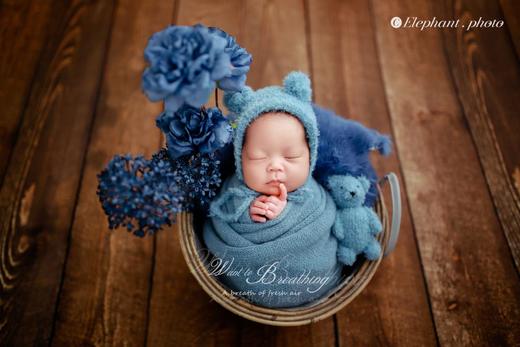 【0元免费拍】重庆【象北鼻】0-35天新生儿/满月宝宝照上门拍，5张精修+3套造型+赠7寸摆台！ 商品图0