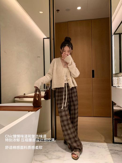 老米优品🎈3-5天！秋冬文艺感《复古磨毛格子直筒阔腿裤》怎么搭配都好看~ 随心所欲的慵懒时髦感 ！舒适好穿不挑人 K241017B 商品图0