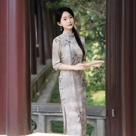 ZAYS-223雪花绒旗袍2024秋季新款改良年轻气质优雅日常新中式复古旗袍裙 商品图2