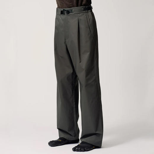 Goldwin 0 Buckle Straight Leg Pants 机能性直筒长裤 商品图1