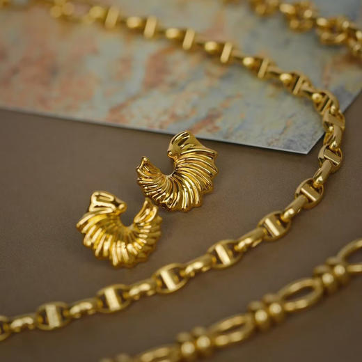 浪漫法式ins风·足金大耳钉 商品图2