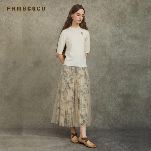 Famecoco范可儿圆领套头毛衫植物刺绣五分袖针织衫FAC6DC005 商品图3