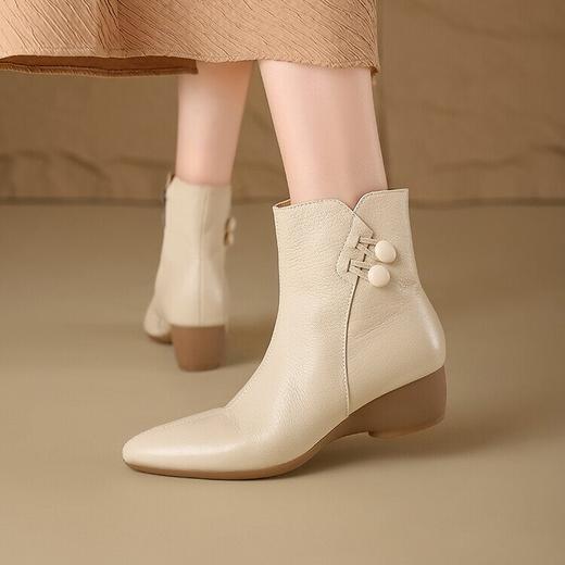 【预售5天】法式小短靴舒适软羊皮尖头，短筒女靴复古侧拉链时装靴CZ&C-1067 商品图1