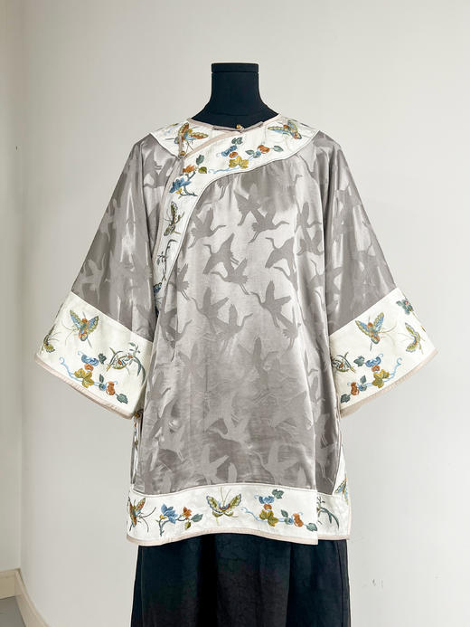 R240984-T二大衫 商品图1