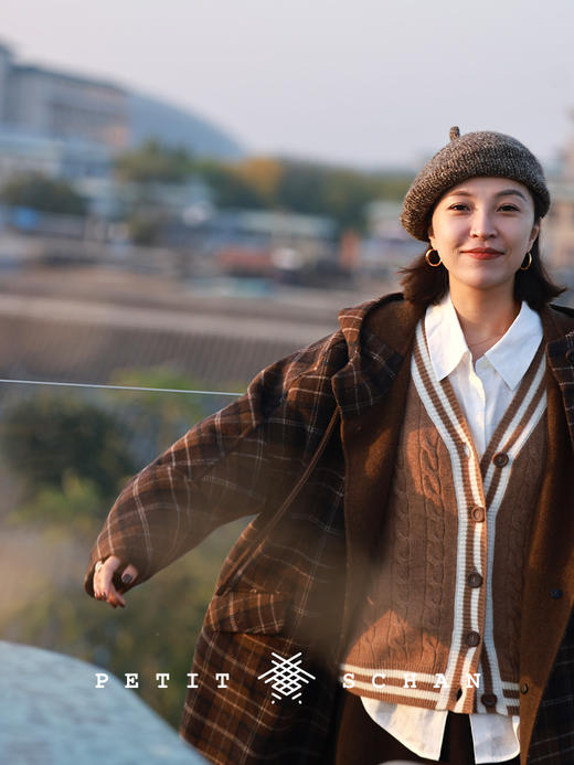 PETIT SCHAN小闪 #075 Coarse grain bag 杂粮包 羊绒骆驼绒牦牛绒手纺纱手编贝雷帽画家帽 商品图2