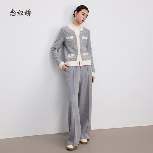 【商场同款】CNR4088“灰雅星河开衫”花纱灰色小香风开衫 H版型藏肉显瘦 圆领设计适合职场穿 定织特色珠片纱精美华丽毛衣 商品图3
