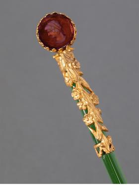 【已售】独角鹿西洋古董 19世纪末法国出品古典女子肖像铜鎏金精雕装饰水晶笔杆蘸水钢笔