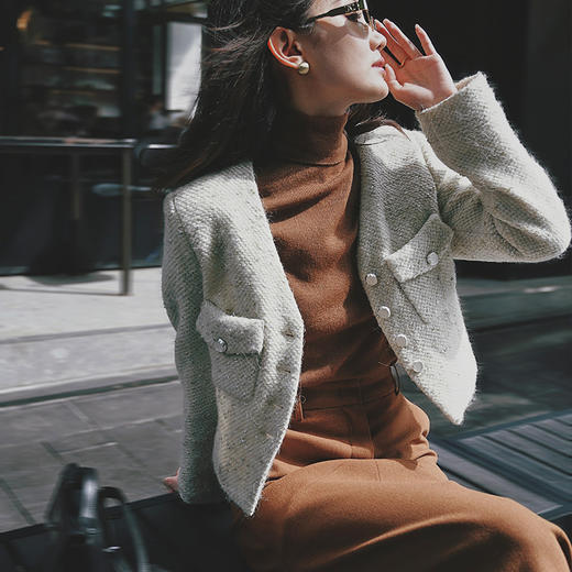 【顺丰包邮】83130 洛诗琳秋冬新款韩版气质百搭v领小香风外套女01016 商品图0