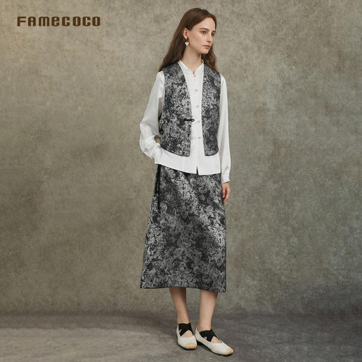 Famecoco范可儿一粒扣v领新中式马夹复古提花外搭FAC6CA007 商品图4