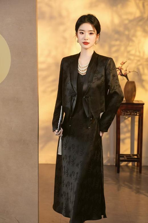 漆黑连衣裙HJ3S98 商品图3