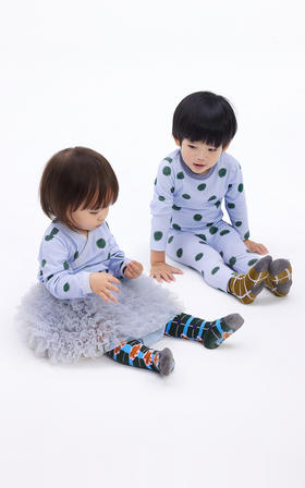 jnby  24年冬款   中筒袜   XOAN10880