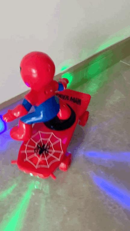 大号蜘蛛侠旋转滑板车 商品图3